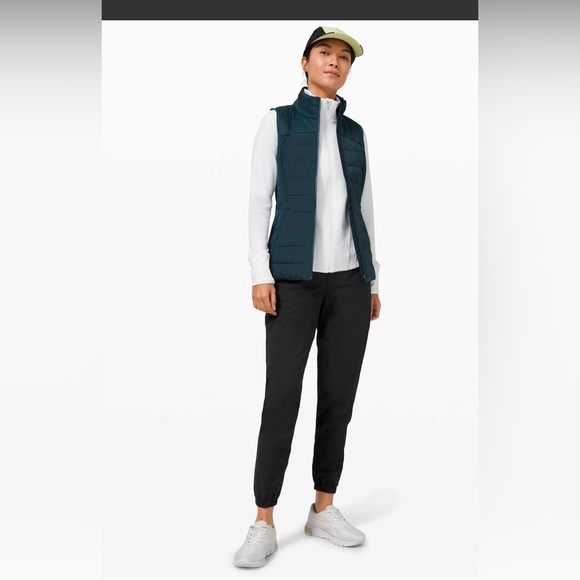 Lululemon Adapted State Jogger
Black - Picture 2 of 9